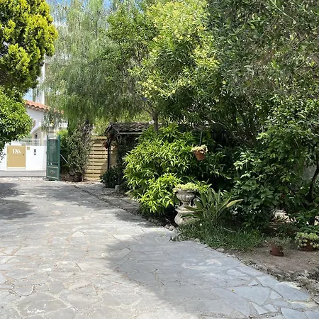 - 5mins A Pied Des Plages - Maisonette Avec Jardin, 4p, Au Calme Absolu